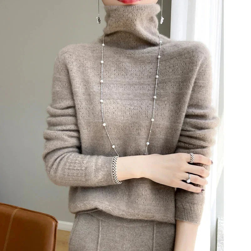 Soave Turtleneck Sweater