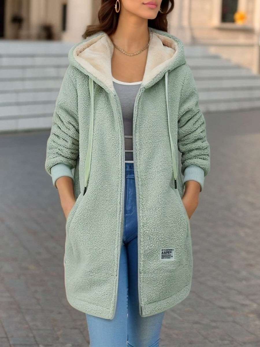 Livia Coat – Effortless Protection with Urban Style