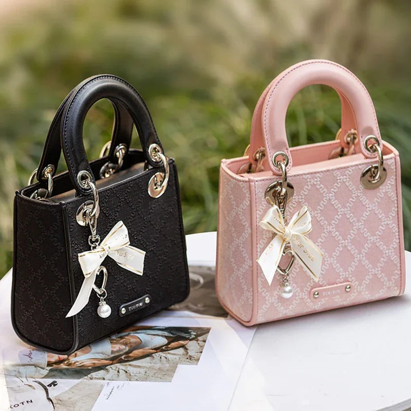 Noir Handbag